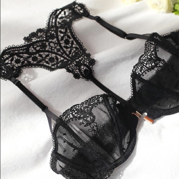 Free People Other - Intimately Free People fancy back underwire bra